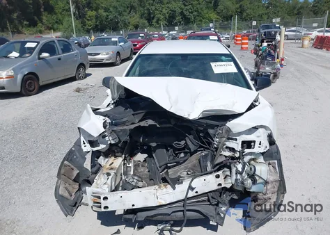 2010 Chevrolet Malibu Ls из США, поврежденный, VIN 1G1ZB5EB2AF140132